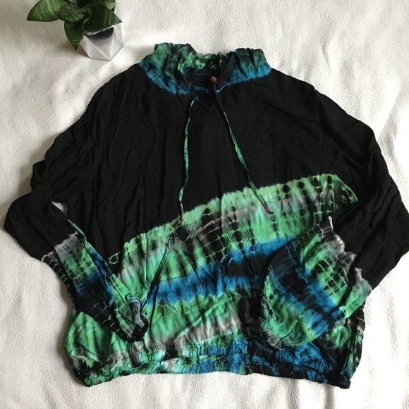 gypsy rose Tops - Gypsy rose handmade tie dye oversized hooded top